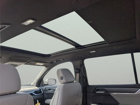 New 2026 GMC Acadia Elevation w/ Elevation Premium Package image 14