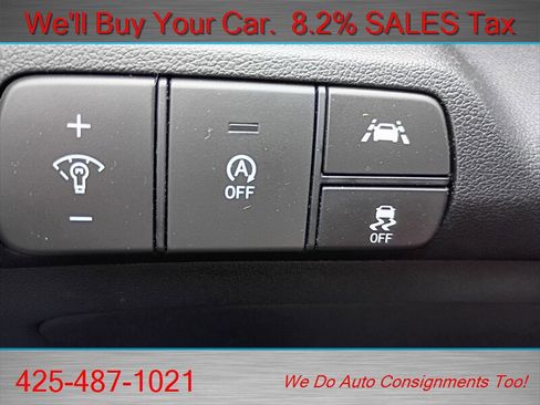 Used 2022 Hyundai Elantra SE FWD image 21