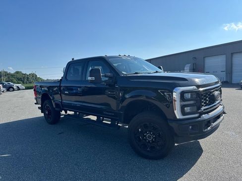 Used 2025 Ford F250 Lariat w/ Lariat Ultimate Package AWD/4WD image 1