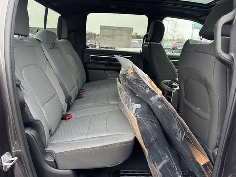 New 2026 RAM 1500 4x4 Crew Cab image 13