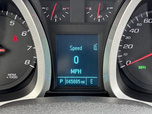 Used 2012 Chevrolet Equinox LTZ image 19