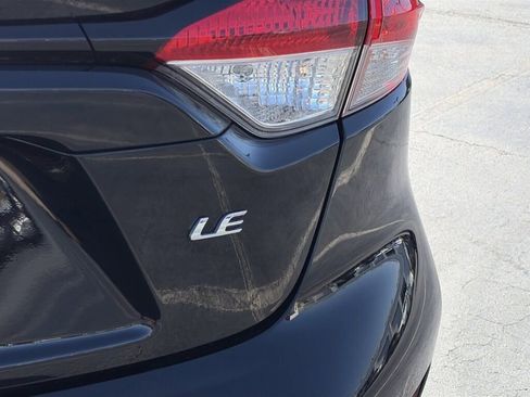 Used 2025 Toyota Corolla LE image 5