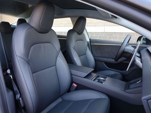 Used 2025 Tesla Model 3 Long Range AWD/4WD image 28