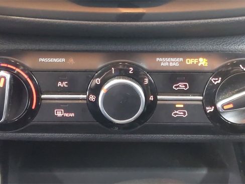 Used 2021 Kia Soul S image 47