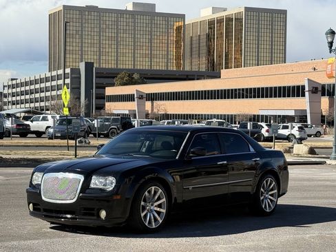 Used 2010 Chrysler 300 SRT8 w/ SRT Option Group II RWD image 1