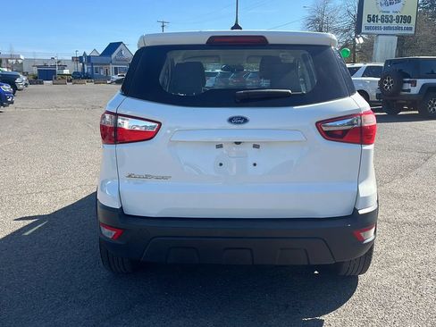 Used 2021 Ford EcoSport S FWD image 4