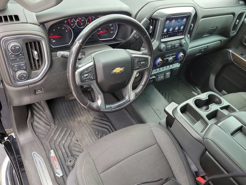 Used 2022 Chevrolet Silverado 2500 LT w/ Convenience Package AWD/4WD image 11
