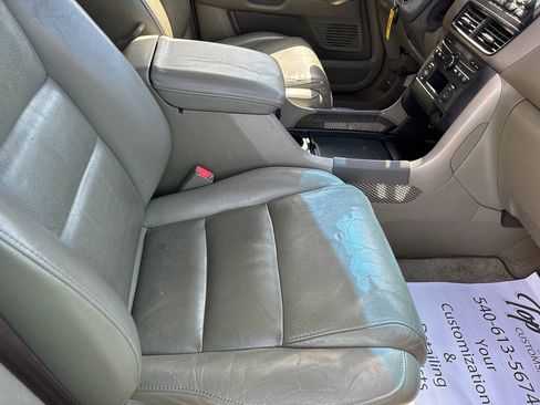 Used 2008 Honda Pilot EX-L image 8