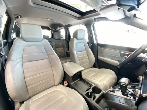 Used 2018 Honda CR-V Touring image 28