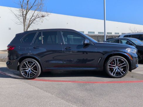 Used 2022 BMW X5 M50i w/ Executive Package image 6