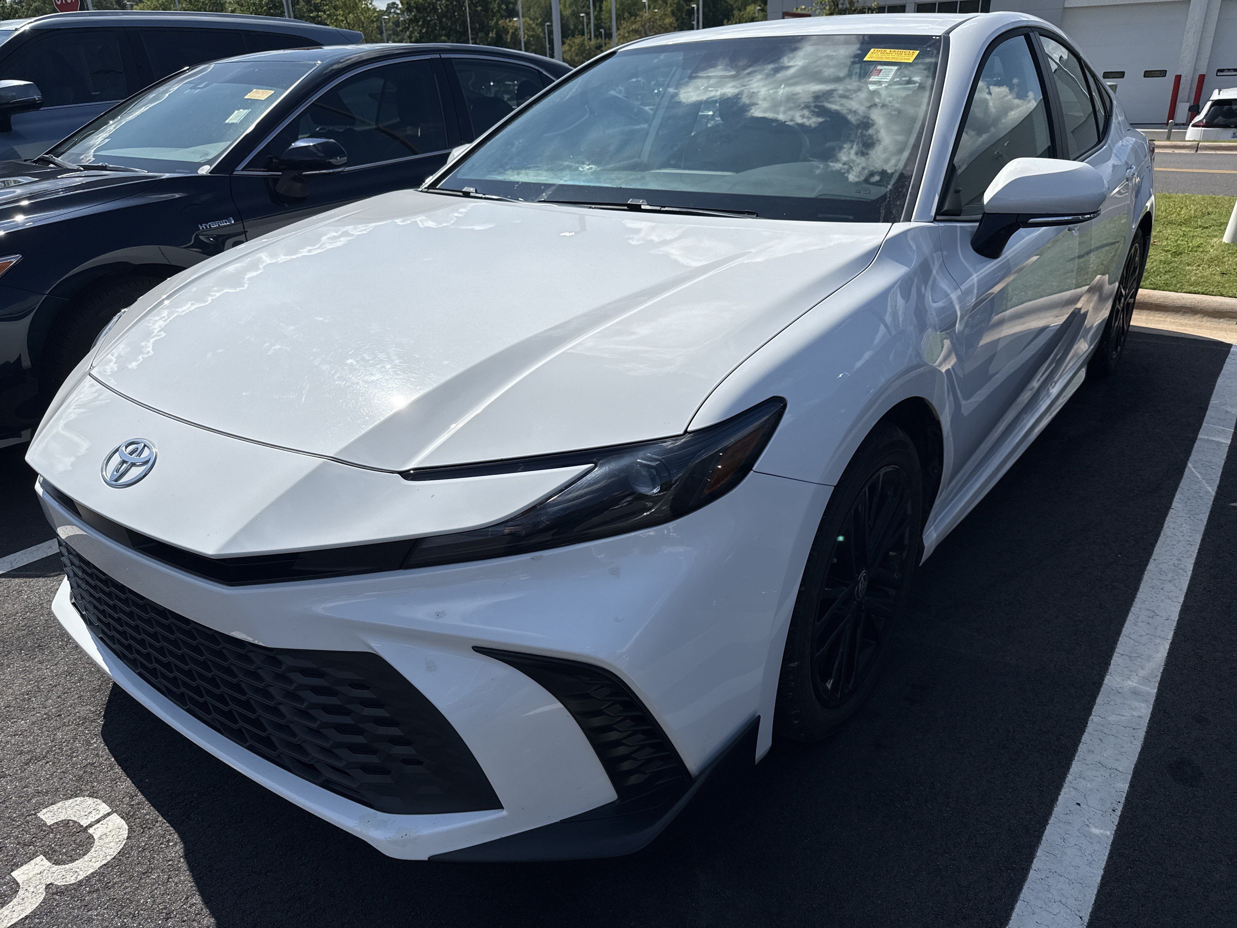 Used 2026 Toyota Camry SE w/ Convenience Package FWD image 39