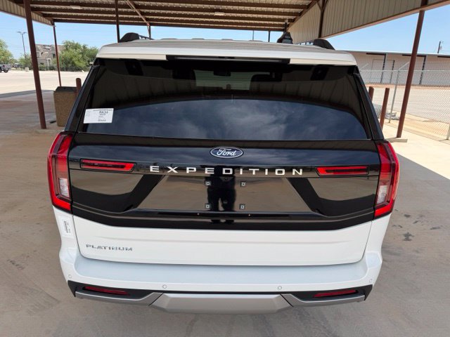 New 2026 Ford Expedition Platinum w/ Platinum Ultimate Package AWD/4WD image 7