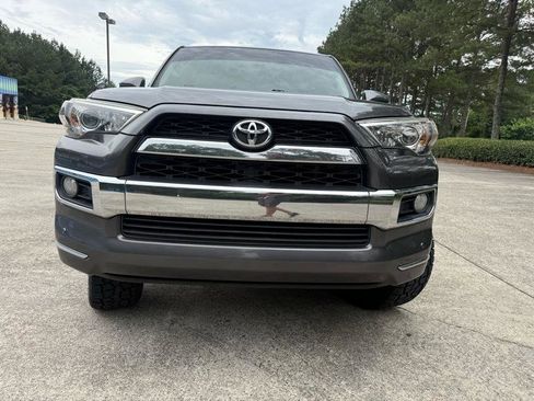 Used 2016 Toyota 4Runner Limited AWD/4WD image 18