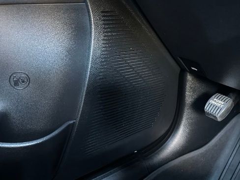 Used 2021 Dodge Challenger SXT w/ Blacktop Package image 20