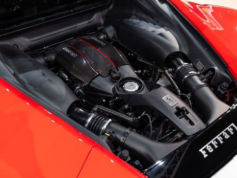 Certified 2020 Ferrari 488 Pista Coupe RWD image 18