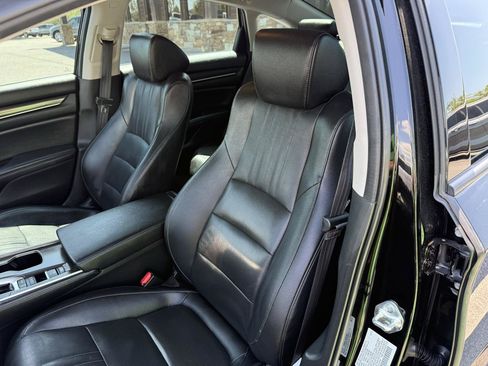 Used 2022 Honda Accord Sport Special Edition image 12