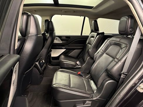 Used 2020 Lincoln Aviator Reserve w/ Equipment Group 202A AWD/4WD image 35