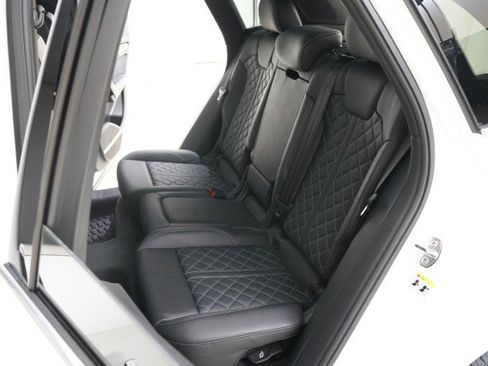 Used 2023 Audi SQ5 Premium Plus image 49