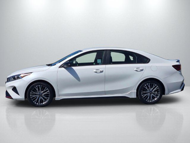 Used 2023 Kia Forte GT-Line w/ GT-Line Technology Package FWD image 7