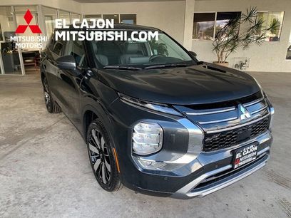 New 2026 Mitsubishi Outlander SE
