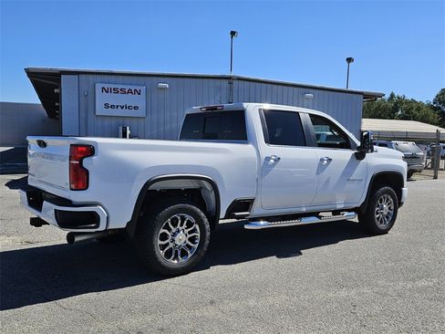 New 2026 Chevrolet Silverado 3500 LT w/ Z71 Chrome Sport Edition image 12