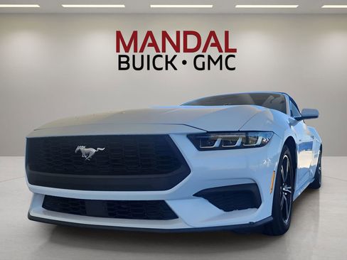 Used 2024 Ford Mustang Premium image 16