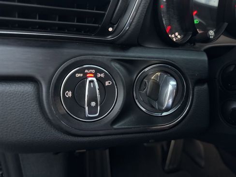 Used 2015 Porsche 911 Carrera GTS image 17