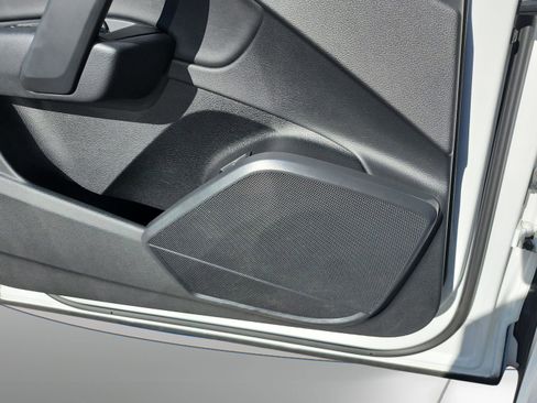 Used 2021 Audi Q5 Premium w/ Convenience Package image 27