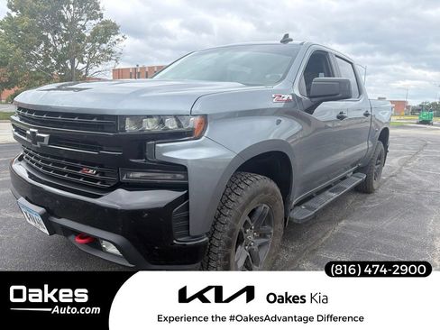 Used 2019 Chevrolet Silverado 1500 LT Trail Boss AWD/4WD image 1