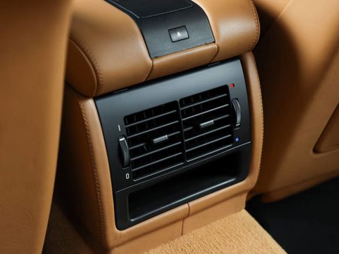 Used 2003 BMW M5 image 64