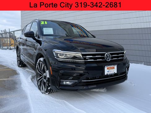 Used 2021 Volkswagen Tiguan SEL Premium R-Line image 2