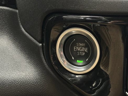 Used 2022 Chevrolet Silverado 1500 LT Trail Boss image 41