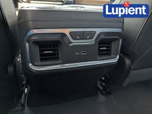 Used 2022 Chevrolet Silverado 1500 High Country w/ High Country Premium Package AWD/4WD image 21