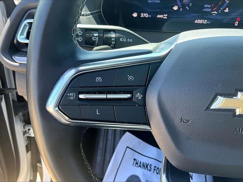 Used 2024 Chevrolet Traverse LT AWD/4WD image 11