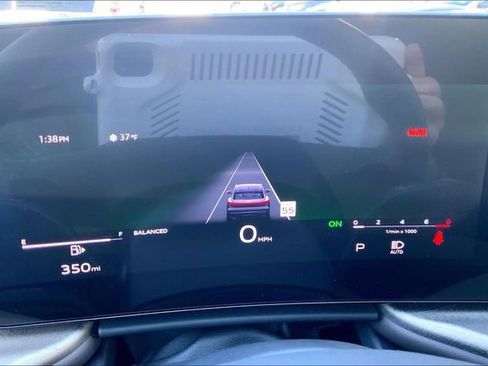 Used 2025 Audi Q5 Premium w/ Convenience Package image 25