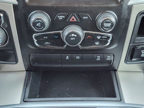 Used 2015 RAM 1500 Outdoorsman image 21