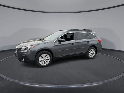 Used 2018 Subaru Outback 2.5i Premium AWD/4WD image 4