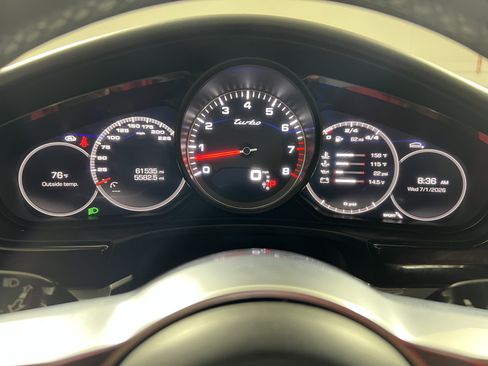 Used 2018 Porsche Panamera Turbo w/ Premium Package Plus AWD/4WD image 18