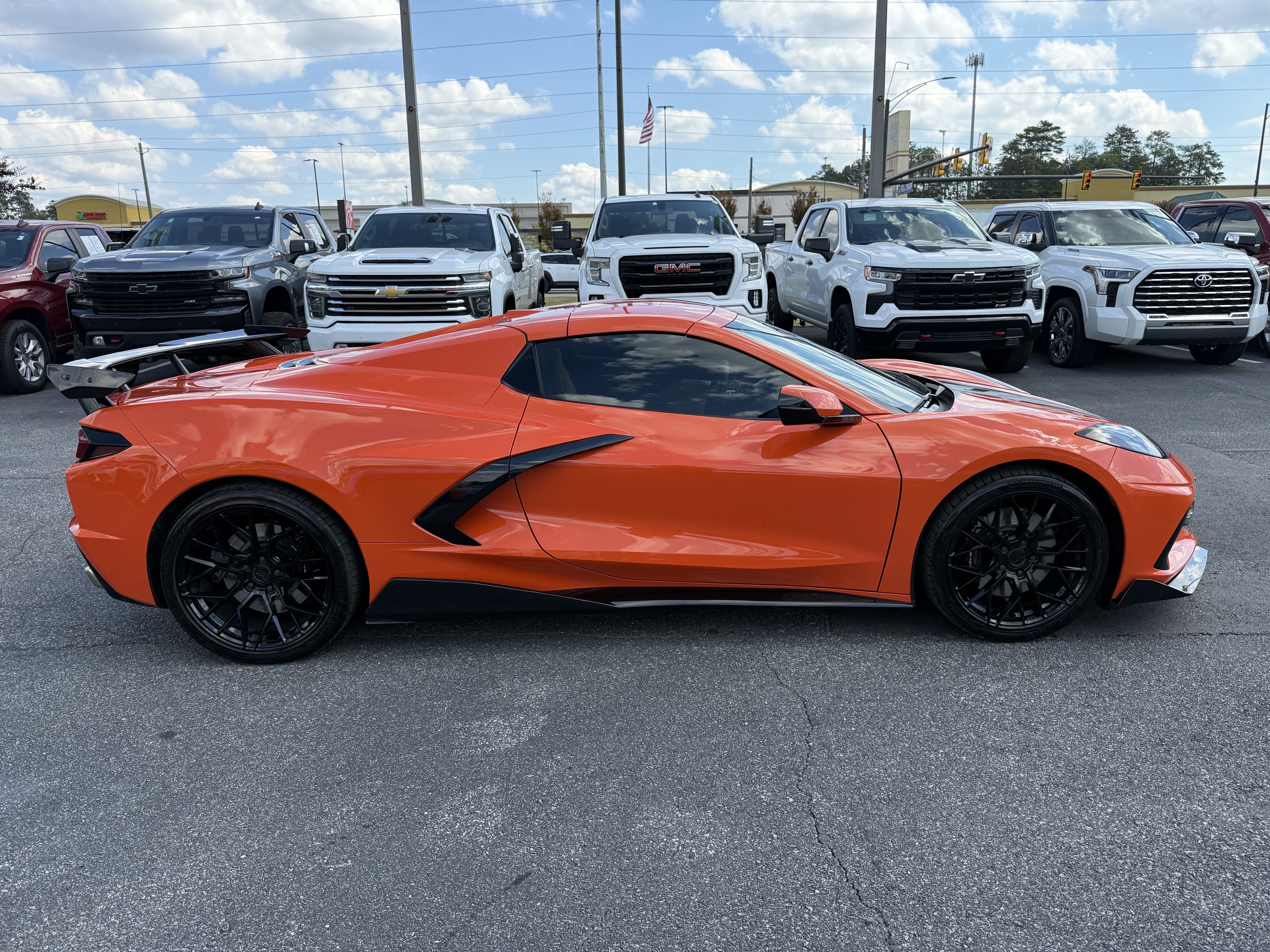 Used 2020 Chevrolet Corvette Stingray Premium Conv w/ 3LT Preferred Equipment Group RWD image 11