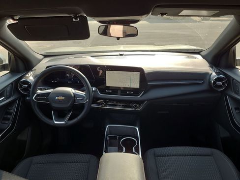 Certified 2025 Chevrolet Equinox LT image 21