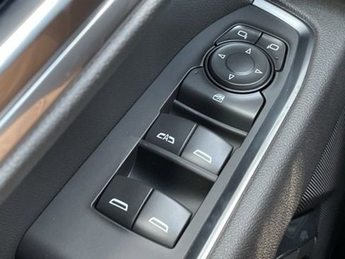 New 2026 Chevrolet Silverado 1500 LT image 13