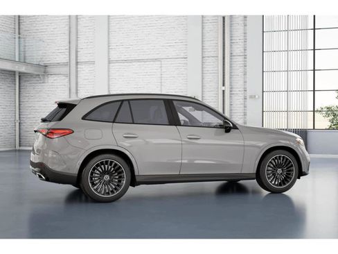 New 2026 Mercedes-Benz GLC 300 4MATIC image 16