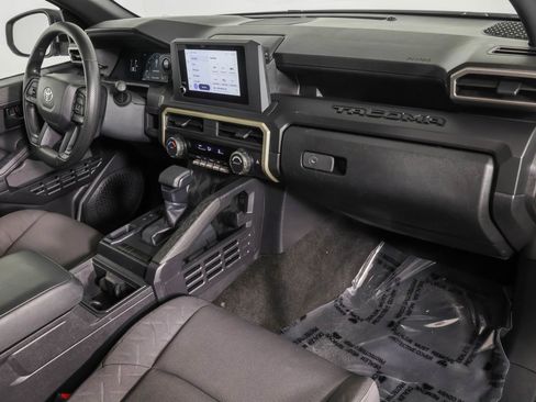 Used 2024 Toyota Tacoma SR RWD image 35