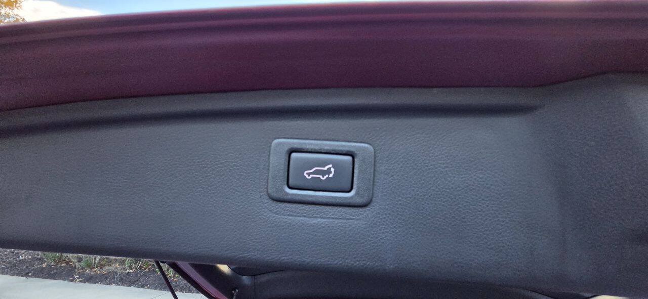 Used 2019 Subaru Outback 2.5i Limited AWD/4WD image 21