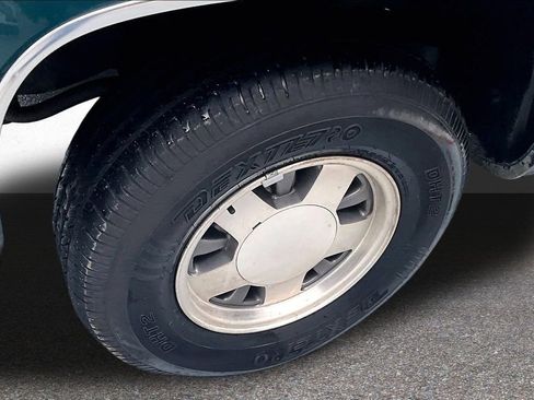 Used 1997 Chevrolet Tahoe LS image 31