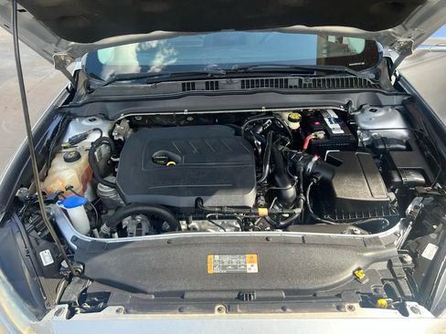 Used 2014 Ford Fusion SE w/ Equipment Group 202A FWD image 43
