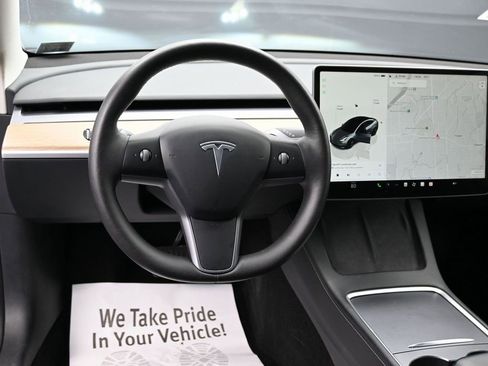 Used 2022 Tesla Model 3 Long Range image 34