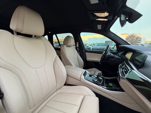 Used 2020 BMW X5 sDrive40i w/ Premium Package image 19