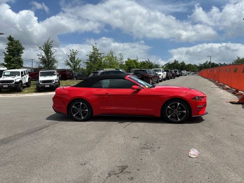 Used 2020 Ford Mustang Convertible image 12