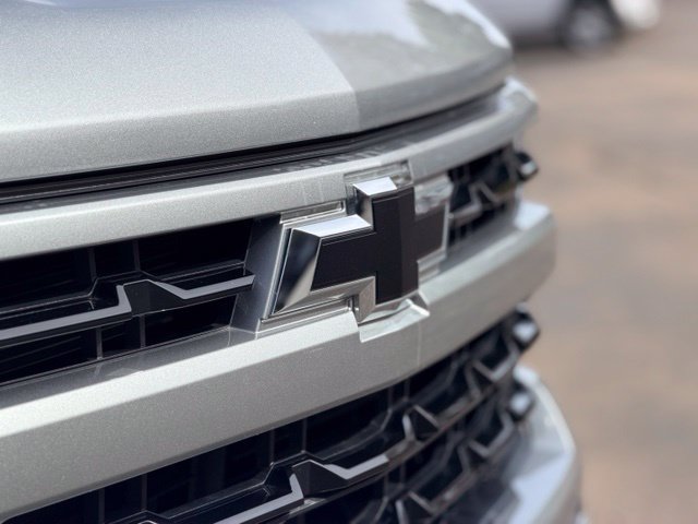 Used 2023 Chevrolet Silverado 1500 RST AWD/4WD image 31